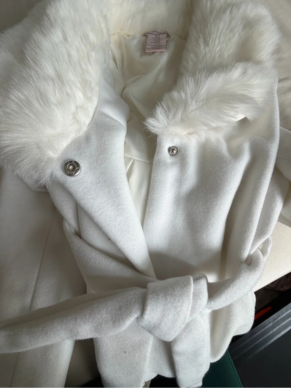 Catherine Malandrino Cream Faux Fur Collar Wrap Trench Coat